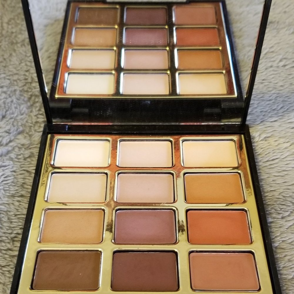 Milani Most Loved Mattes Eyeshadow Palette